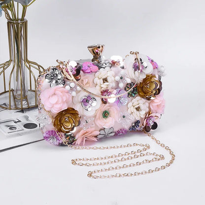 Lyra – Sparkly Sequin Clutch with Detachable Chain Strap