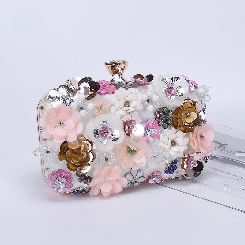 Lyra – Sparkly Sequin Clutch with Detachable Chain Strap