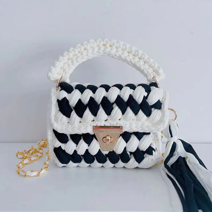 Amara – Handmade Crochet Crossbody