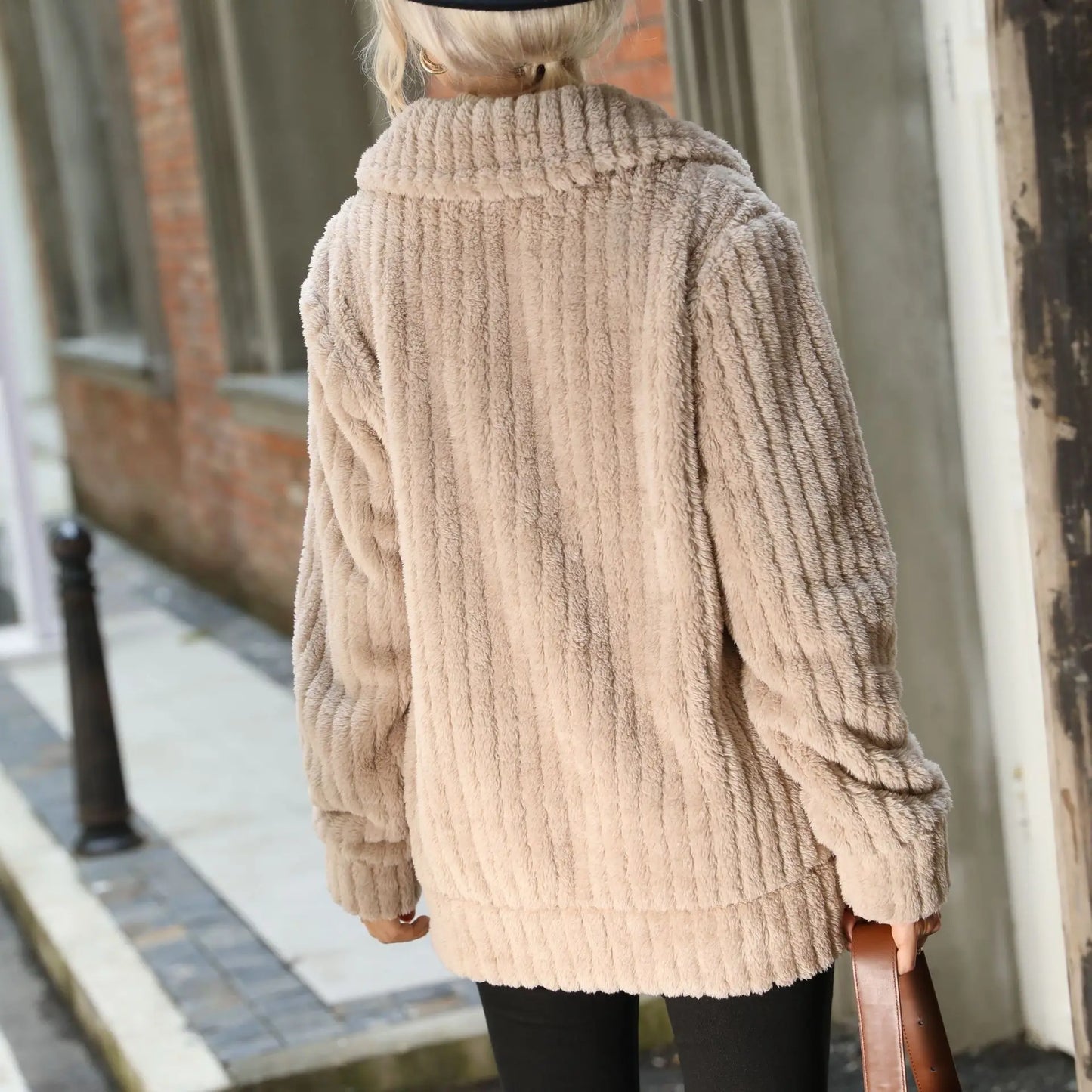 Hayden Iris | Elegant Faux Fur Jacket
