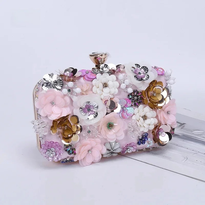 Lyra – Sparkly Sequin Clutch with Detachable Chain Strap