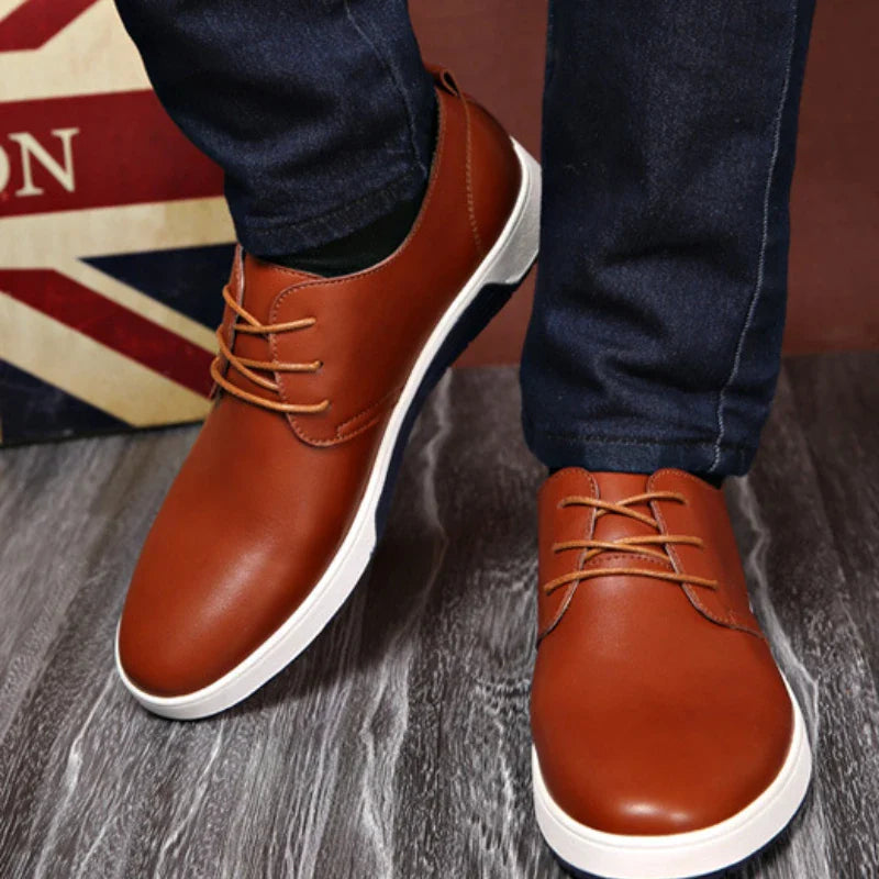 Windsor Leather Trainer