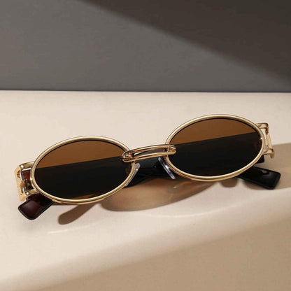 Sofia – Luxurious Gold Oval Sunglasses