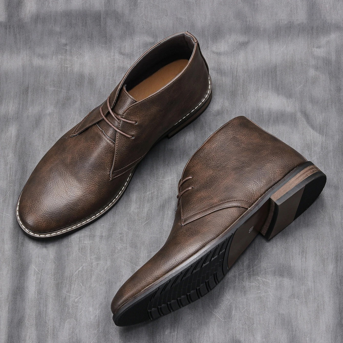 The Marlow™ – Heritage Leather Chukkas